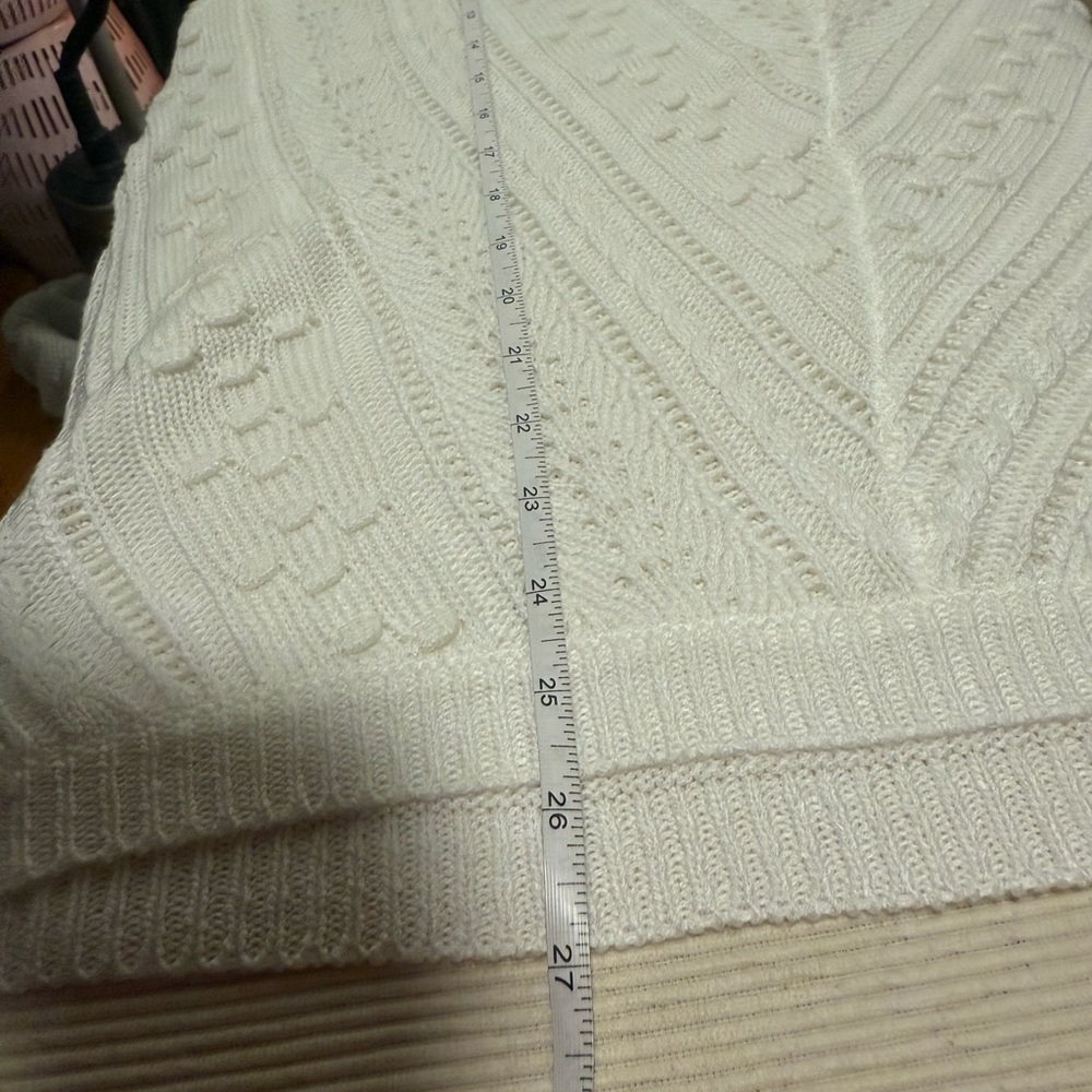 Amaryllis White Boxy Ribbed Blouse - Picture 6 of 9